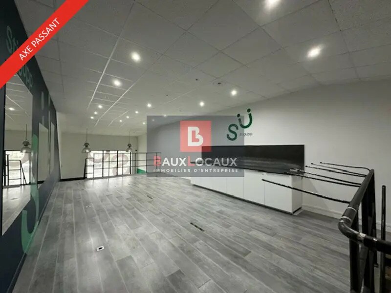 Retail in Vedène for lease Interior Photo- Image 1 of 6