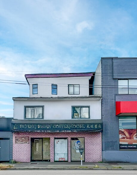 1724 W 4th Ave, Vancouver, BC for sale - Building Photo - Image 2 of 2