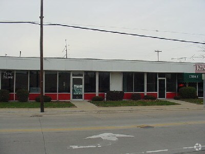 2133-2141 Warwick St, Saginaw, MI à louer - Photo du bâtiment - Image 2 de 8
