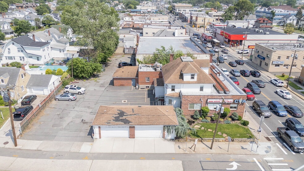 73 W Merrick Rd, Valley Stream, NY for sale - Building Photo - Image 3 of 26