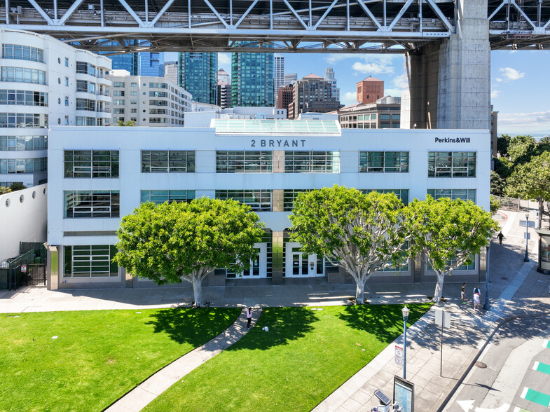 2 Bryant St, San Francisco, CA à louer - Photo du bâtiment - Image 2 de 14