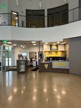 9545 Penn Ave S, Bloomington, MN à vendre Photo intérieure- Image 2 de 10