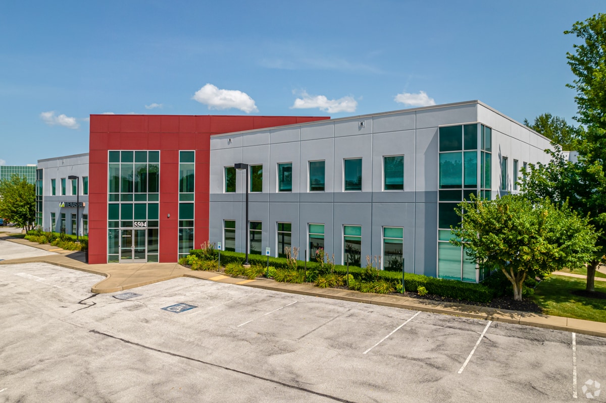 5504 Pinnacle Point Dr, Rogers, AR for lease Primary Photo- Image 1 of 8