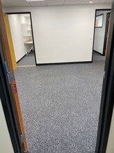 10660 White Oak Ave, Granada Hills, CA for lease Interior Photo- Image 1 of 8