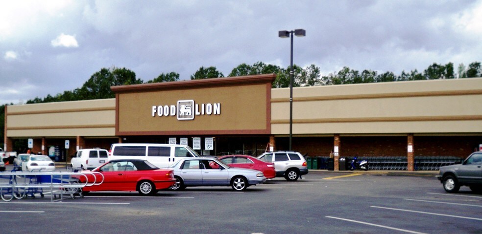 1931-1949 S Horner Blvd, Sanford, NC à louer - Photo principale - Image 1 de 7