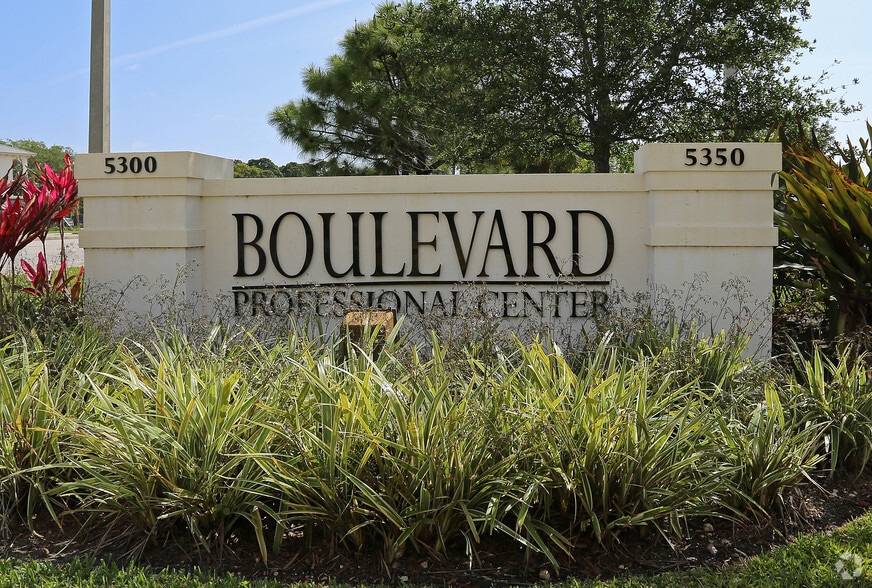 5300-5350 W Hillsboro Blvd, Coconut Creek, FL for sale - Building Photo - Image 2 of 37