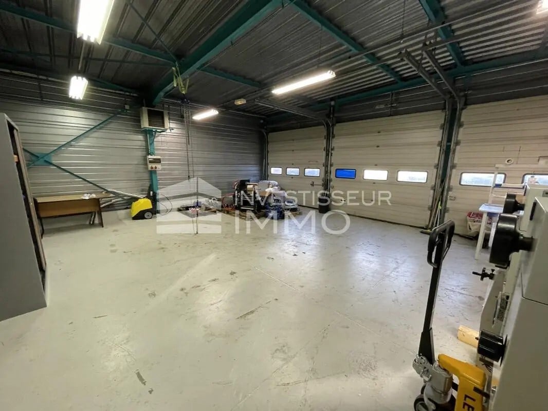 Flex in Pontault-Combault for lease Interior Photo- Image 1 of 5