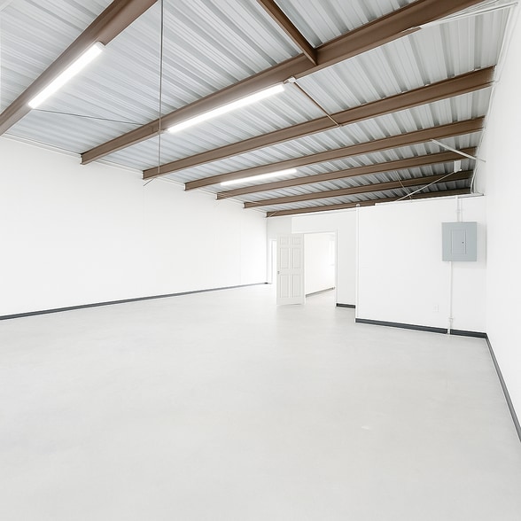 14518 Hempstead Hwy, Houston, TX for lease - Building Photo - Image 2 of 19