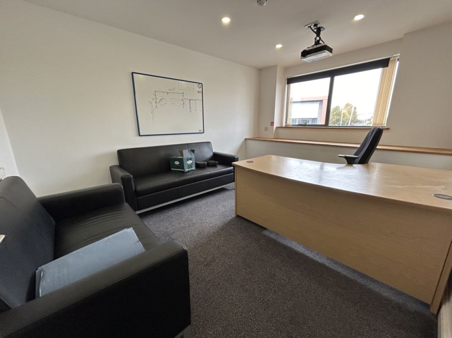 Apollo Ct, Plymouth, DEV PL4 0SJ - Unit C2 -  - Interior Photo - Image 1 of 12