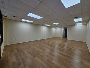 250 N Poplar Ave, Waynesboro, VA à louer Photo intérieure- Image 1 de 9