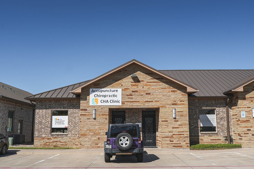 5899 Preston Rd, Frisco, TX à louer - Photo du bâtiment - Image 3 de 19