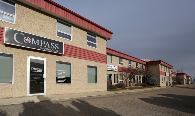 Plus de détails pour 4608 62 St, Red Deer, AB - Industriel à vendre