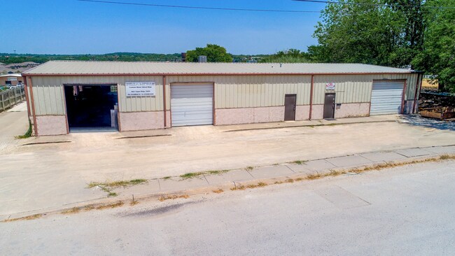 Plus de détails pour 6627 Topper Rdg, San Antonio, TX - Industriel à louer