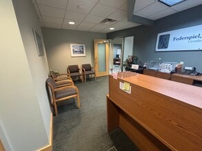 4600 Main St, Williamsville, NY à louer Photo intérieure- Image 2 de 9