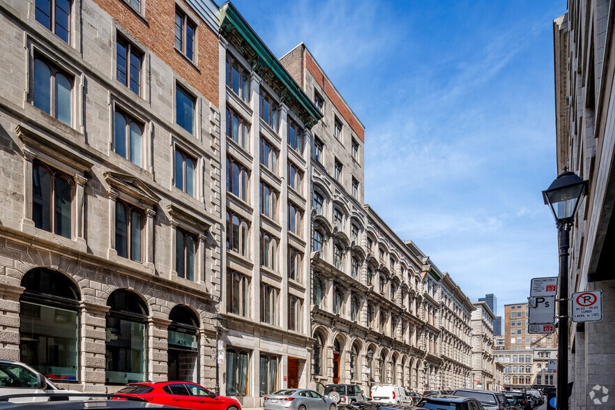 430-432 Rue Sainte-Hélène, Montréal, QC for lease - Building Photo - Image 3 of 7