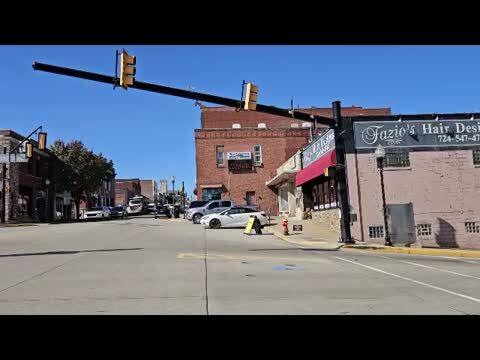 462 W Main St, Mount Pleasant, PA à louer - Vidéo sur l’inscription commerciale - Image 2 de 9