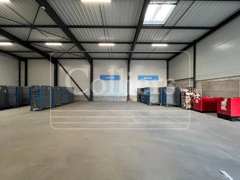 Office in Marseille for lease Interior Photo- Image 1 of 6