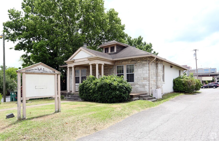 341 21st Ave N, Nashville, TN à vendre - Photo principale - Image 2 de 12