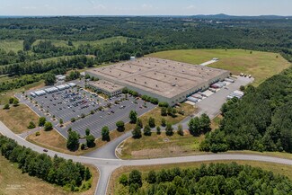 Plus de détails pour 500 Nautica Way, Martinsville, VA - Industriel à vendre