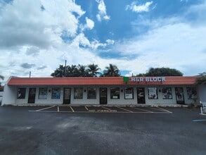 808-878 East Coast Ave, Lake Worth, FL for lease Interior Photo- Image 1 of 8