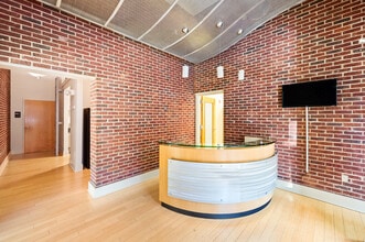 2133 Southend Dr, Charlotte, NC à louer Photo intérieure- Image 1 de 28