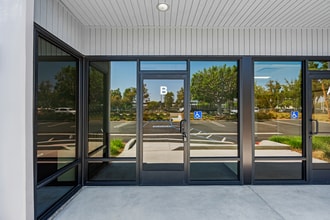 2730 S Harbor Blvd, Santa Ana, CA for lease Interior Photo- Image 1 of 9