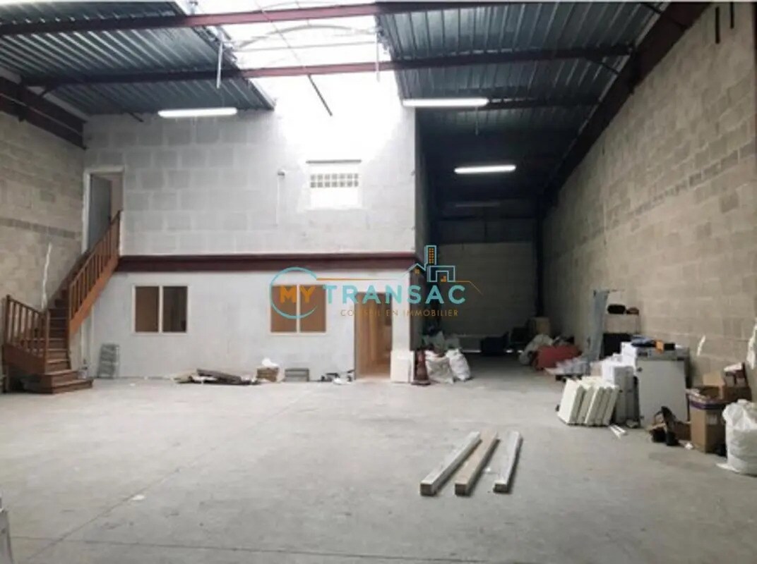 Industrial in Collégien for lease Building Photo- Image 1 of 7