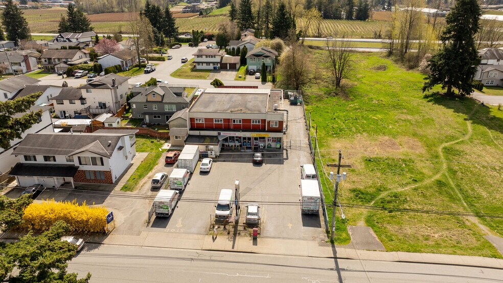 32354 Marshall Rd, Abbotsford, BC à vendre - Aérien - Image 1 de 35