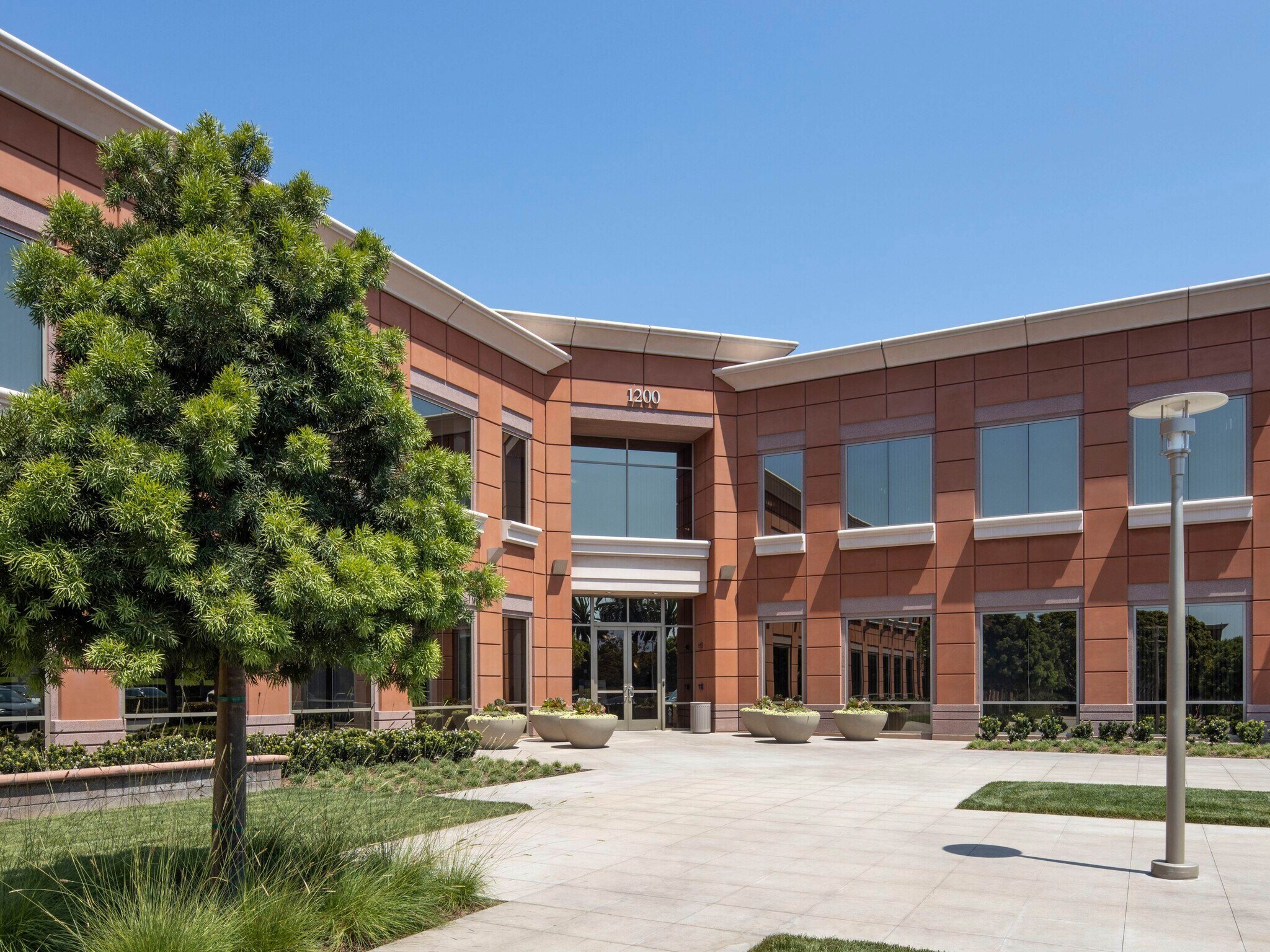23 Corporate Plaza Dr, Newport Beach, CA for lease Building Photo- Image 1 of 3