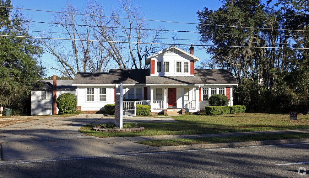 2216 Mahan Dr, Tallahassee, FL à vendre - Photo principale - Image 1 de 1