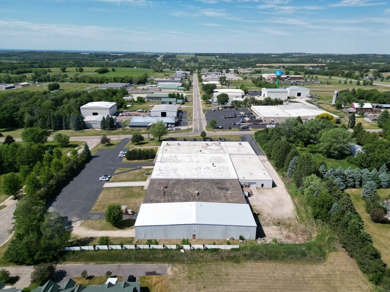 745 South St, Green Lake, WI à vendre - Aérien - Image 2 de 17