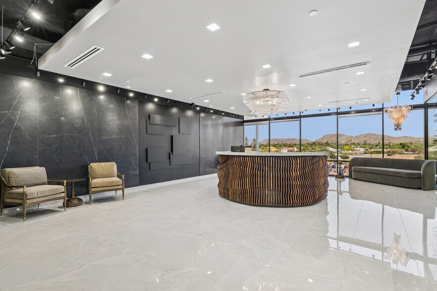 4800 N Scottsdale Rd, Scottsdale, AZ à louer - Photo intérieure - Image 3 de 29