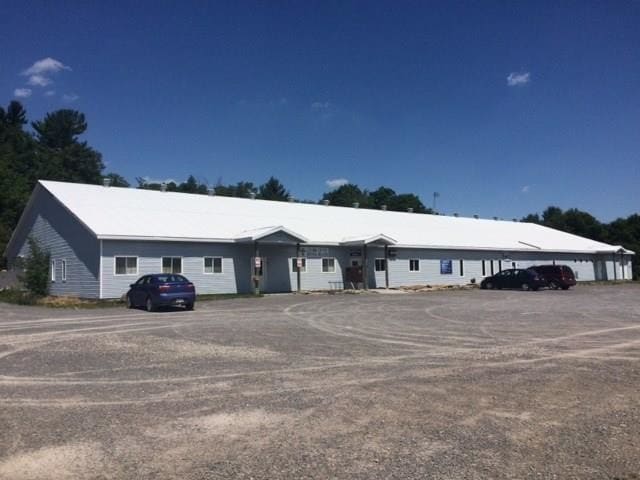 5 Bates Dr, Carleton Place, ON for lease Primary Photo- Image 1 of 2