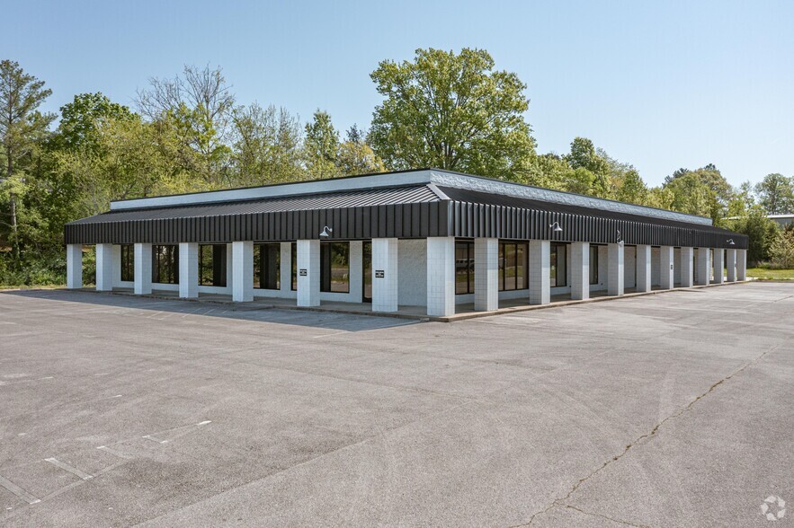 2501 Pulaski Hwy, Columbia, TN for sale - Primary Photo - Image 1 of 1