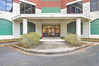 597 Old Mount Holly Rd, Goose Creek, SC for lease Interior Photo- Image 2 of 22