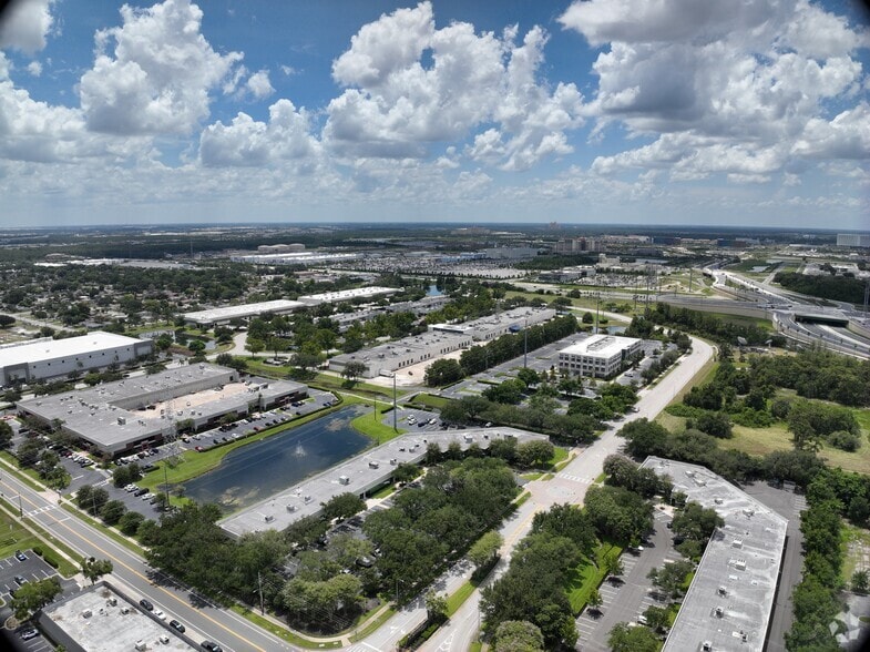 7300-7356 Greenbriar Pky, Orlando, FL for lease - Matterport Community - Image 2 of 32