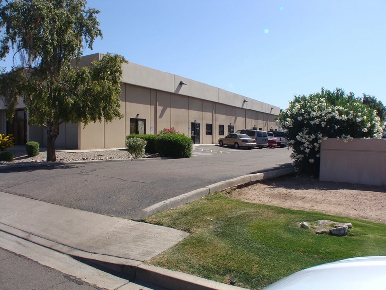 329 S Rockford Dr, Tempe, AZ for lease - Building Photo - Image 2 of 6