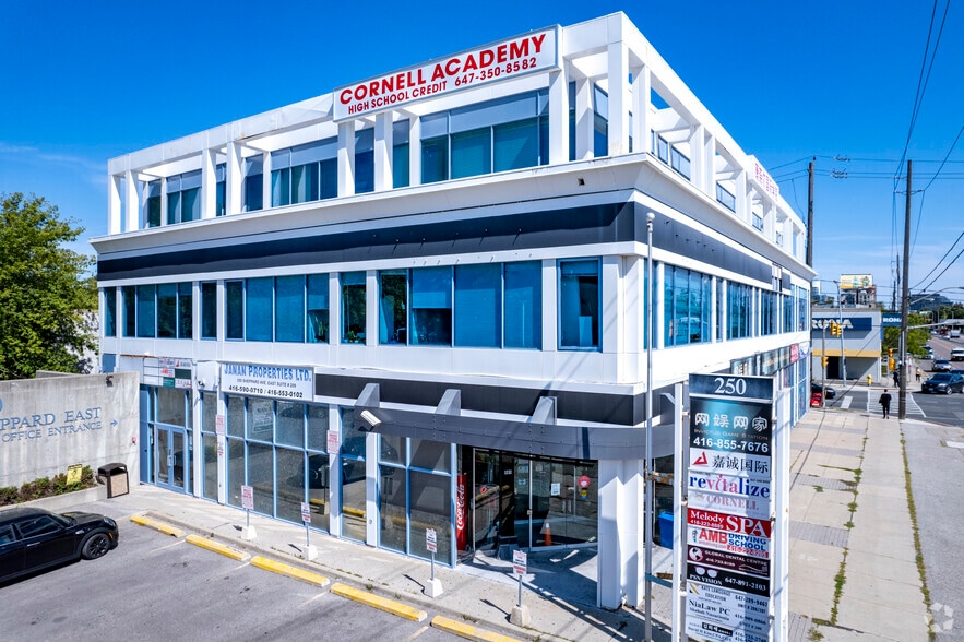 250 Sheppard Ave E, Toronto, ON for lease - Building Photo - Image 2 of 2