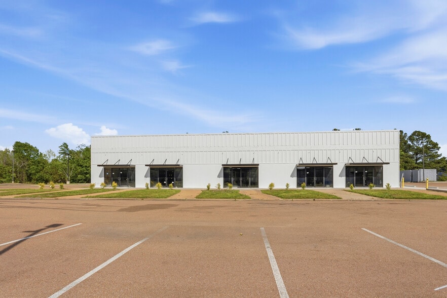 6020 I 55 N, Jackson, MS for lease - Primary Photo - Image 1 of 12