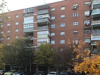 Plus de détails pour Calle del Corregidor José de Pasamonte, 21, Madrid - Commerce de détail à louer