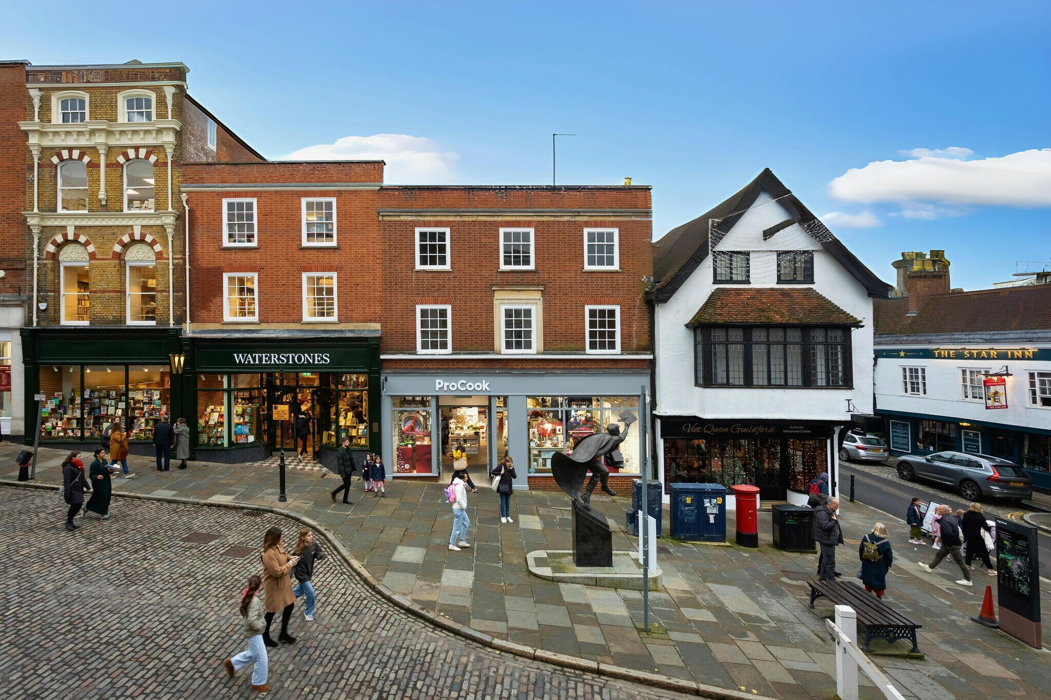 48-48A High St, Guildford à vendre Photo du bâtiment- Image 1 de 7