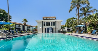 Plus de détails pour 804 Fairmaiden Ln, Brandon, FL - Multi-résidentiel à vendre