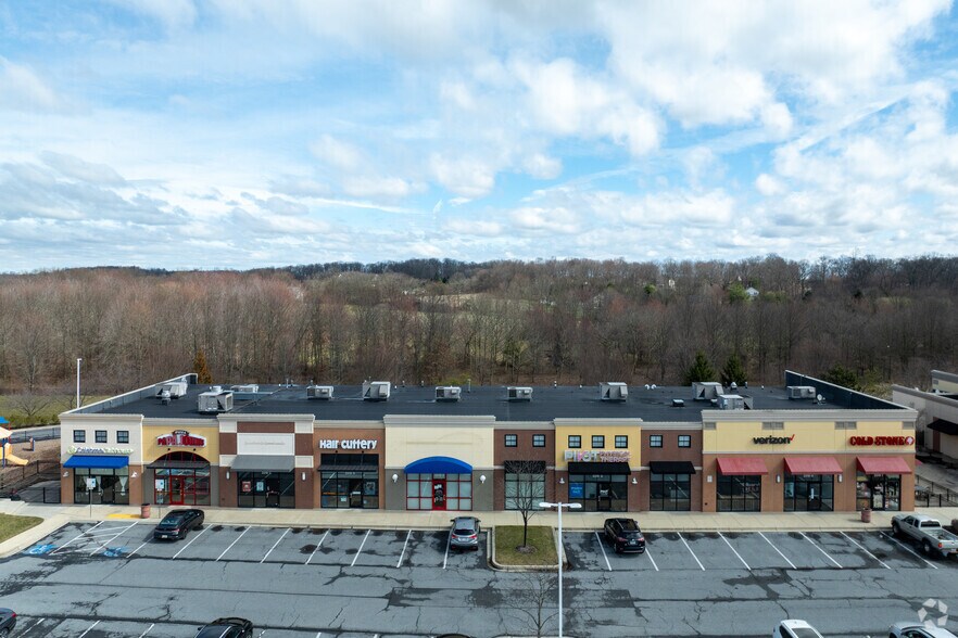 Hanover Pike, Hampstead, MD à louer - Photo principale - Image 1 de 18