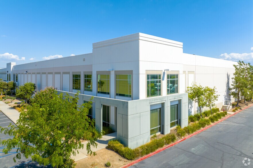 14528 Meridian Pky, Riverside, CA à vendre - Photo principale - Image 1 de 1