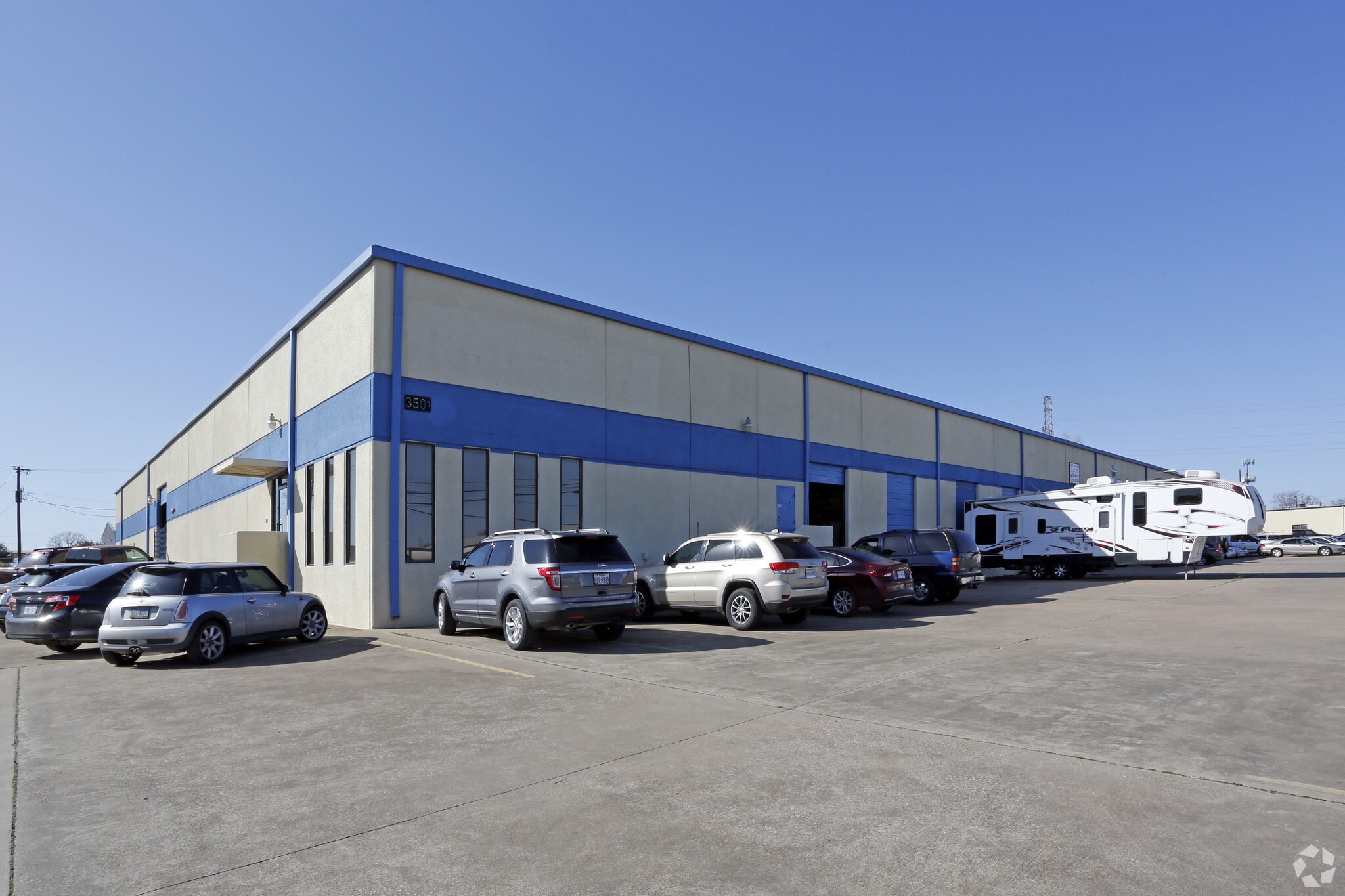 3501-3507 S Raider Dr, Hurst, TX for lease Primary Photo- Image 1 of 14
