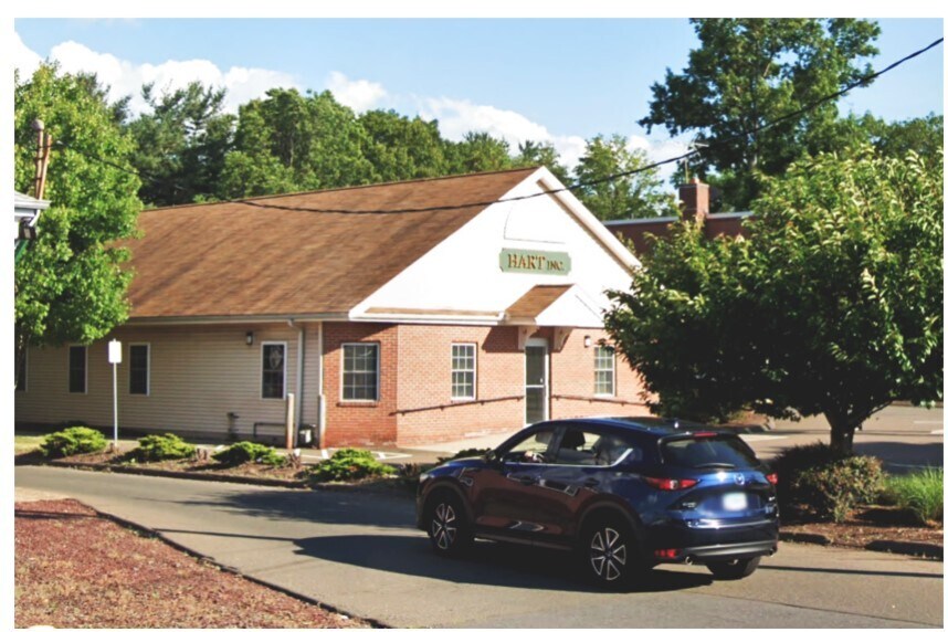72 Washington Ave, North Haven, CT for sale - Primary Photo - Image 1 of 3