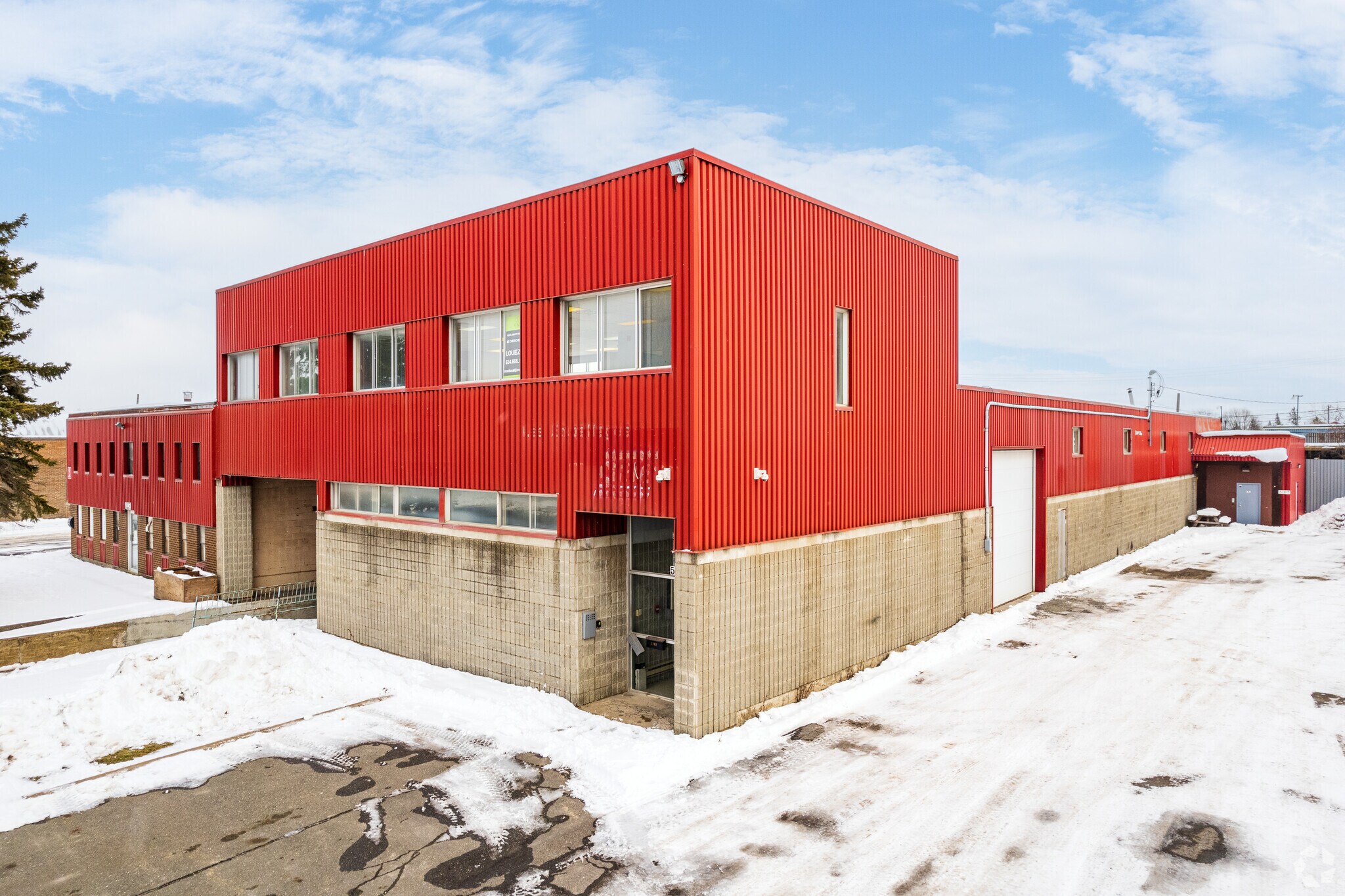 5260 Ramsay Rue, Saint-hubert, QC for lease Building Photo- Image 1 of 5