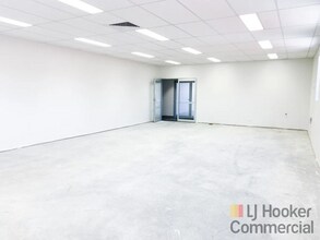 25 Anzac Rd, Tuggerah for lease Interior Photo- Image 2 of 7