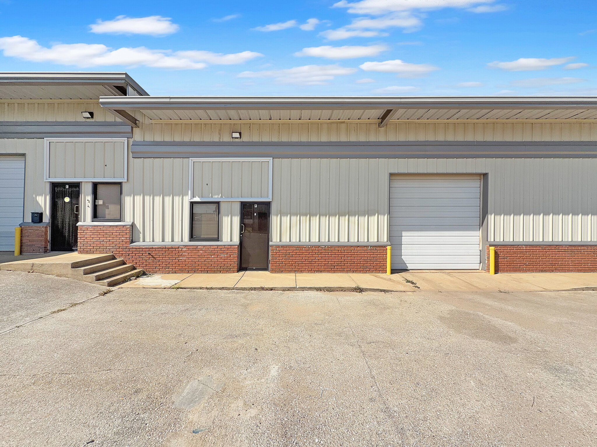 1601 23rd Ave, Tuscaloosa, AL for lease Primary Photo- Image 1 of 10