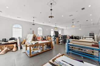 221 Clayton St, Lawrenceville, GA for lease Building Photo- Image 1 of 3